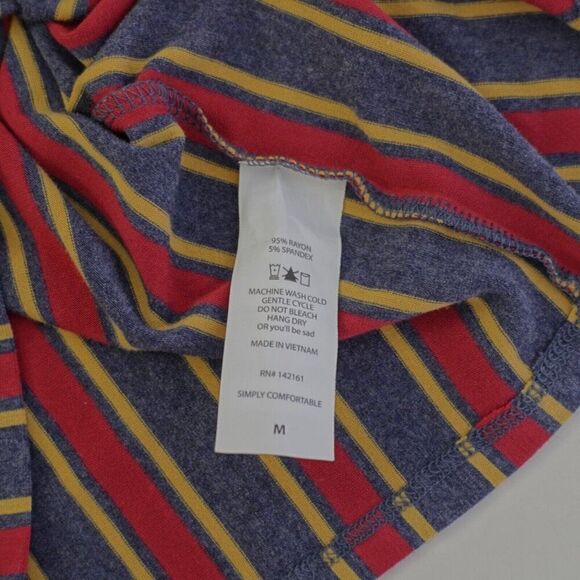 NEW LuLaRoe Julia Gray Red Striped Bodycon Dress Medium Short Sleeve Scoop Neck - Picture 9 of 9